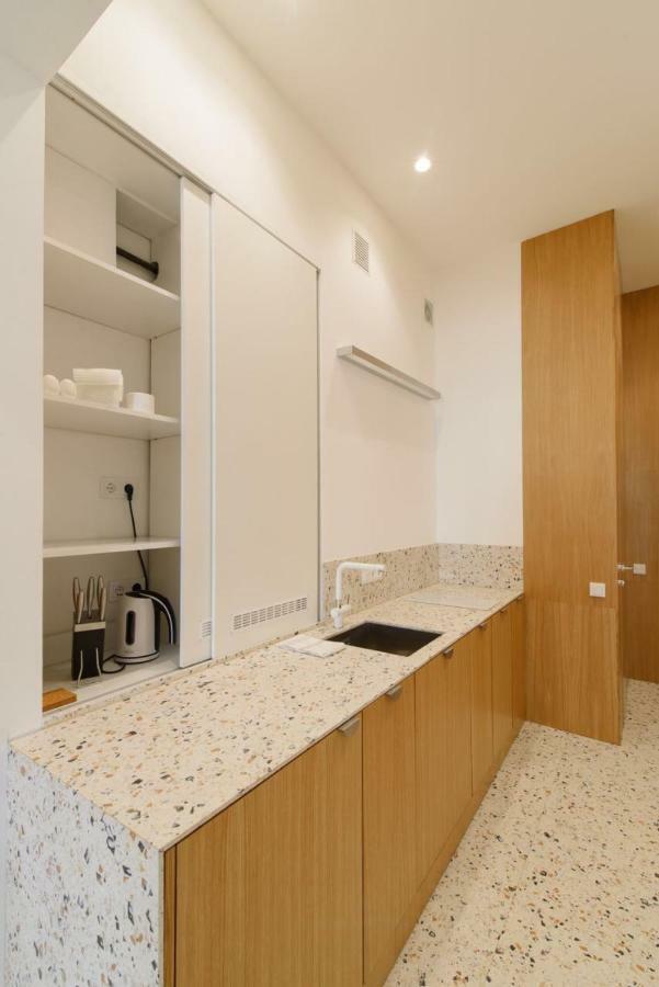 Sunrise Apartment Lvov Exteriér fotografie